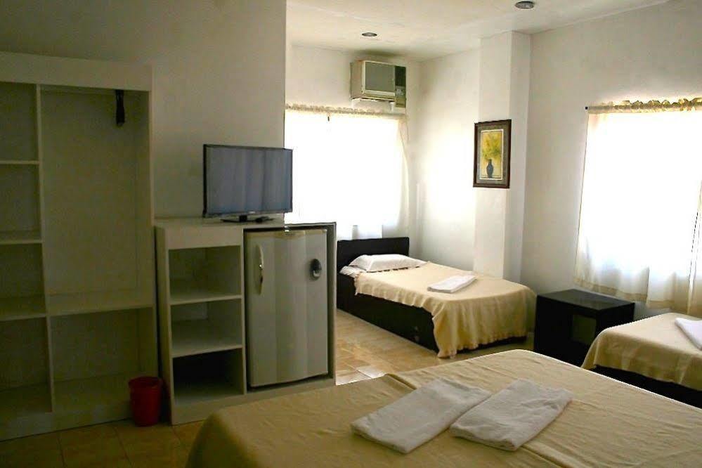Island Inn Boracay Balabag  Buitenkant foto