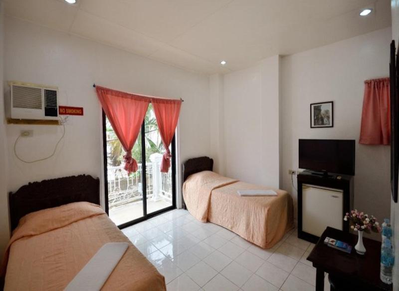 Island Inn Boracay Balabag  Buitenkant foto